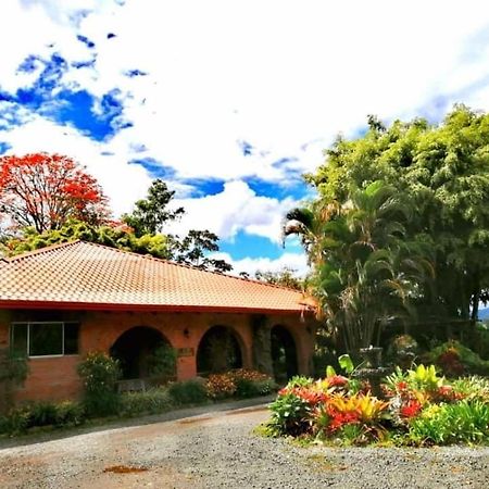 Hotel Boutique Casona Del Cafetal And Lakeside Restaurant Cachí 外观 照片
