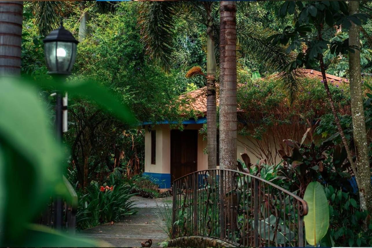 Hotel Boutique Casona Del Cafetal And Lakeside Restaurant Cachí 外观 照片
